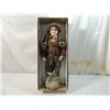 Image 1 : PORCELAIN DOLL GIRL WITH MUSICAL BAG
