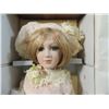 Image 2 : SHOW STOPPERS AUDREY DOLL