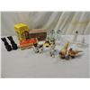 Image 1 : LOT 10 ASSORTED COLLECTIBLE SALT & PEPPER SHAKERS