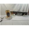Image 4 : LOT 2 VINTAGE BEER LIGHT & SIGN