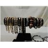 Image 2 : LOT 35 ASSORTED BRACELETS