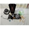 Image 1 : LOT 20 ASSORTED NECKLACES