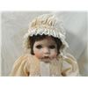 Image 2 : SITTING PORCELAIN DOLL
