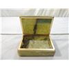 Image 3 : RARE VINTAGE JADE TRINKET BOX
