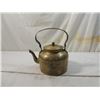 Image 1 : ANTIQUE BRASS TEAPOT