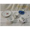 Image 1 : LOT 5 ASSORTED VINTAGE TEA CUPS & PLATES