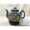 Image 2 : STAINED GLASS TEAPOT LAMP
