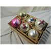 Image 1 : LOT 6 VINTAGE LARGE GLASS ORNAMENTS