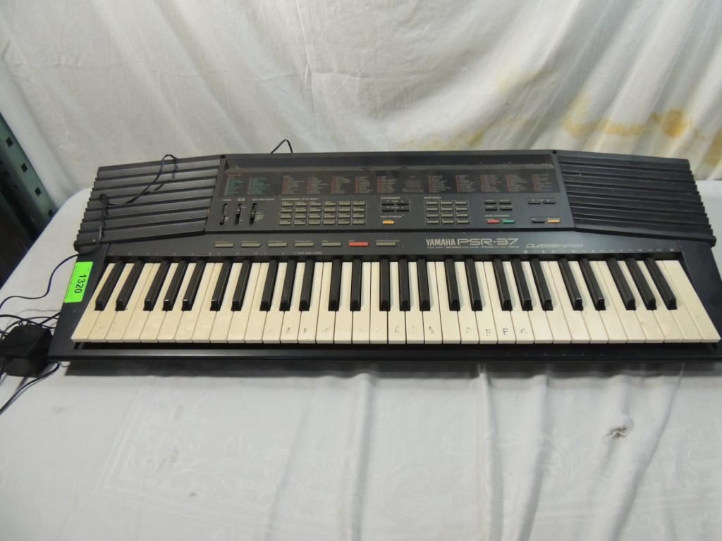 YAMAHA PSR-37 ELECTRONIC KEYBOARD