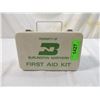 Image 2 : VINTAGE BURLNGTON NORTHERN FIRST AID KIT