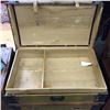 Image 2 : ANTIQUE TRUNK
