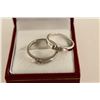 Image 2 : ONE LADIES 18KT WHITE GOLD DIAMOND SET WEDDING RING, SET WITH ONE ROUND BRILLIANT CUT DIAMOND