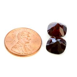 9 ct & up Garnet Cushion Cut (9.50) 2Pcs