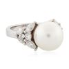 Image 2 : 18KT White Gold Pearl and Diamond Ring