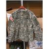 Image 1 : (x10) US Army ACU Camo Combat Tops (Medium)