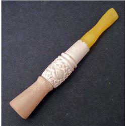 VINTAGE CARVED BAKELITE CIGARETTE HOLDER
