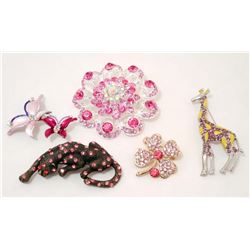 LOT OF 5 COSTUME JEWELRY BROOCHES