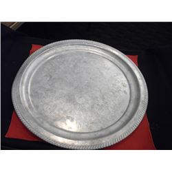 ROUND METAL PLATTERS (2)
