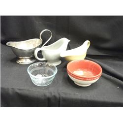 DRESSING BOATS, COCKTAIL SAUCE BOWLS, CHOCOLATE FONDUE BOWLS, SALT AND PEPPER SHAKER LIDS - CONTENTS