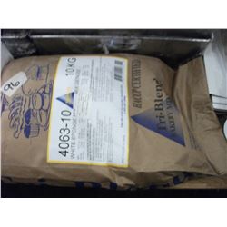 TRIBLEND WHITE SPONGE MIX