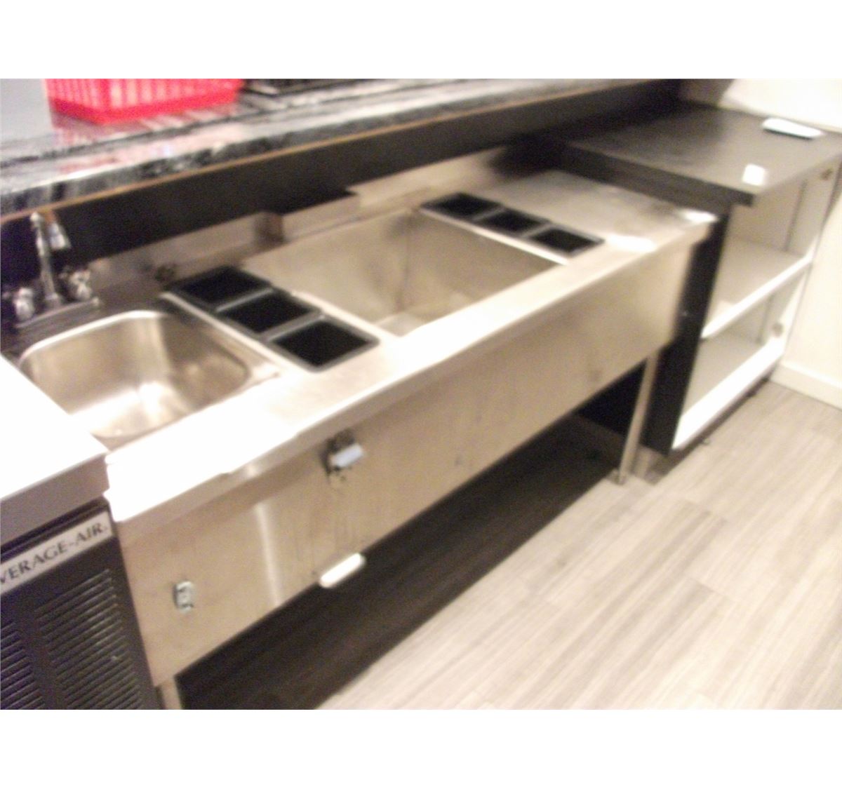A60 STAINLESS STEEL JOCKEY STATION/SINGLE BAR SINK
