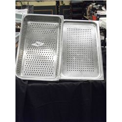 PERFORATED PANS (X3)