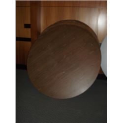 ROUND TABLES (X34)