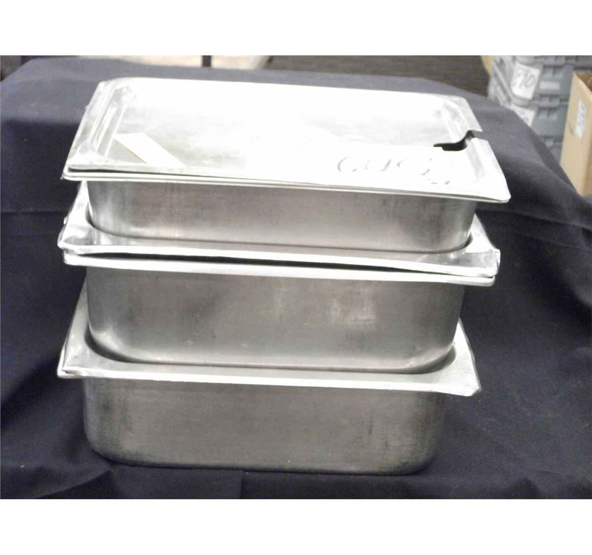 Stainless Table Insert STAINLESS STEEL STEAM TABLE INSERTS WITH LIDS (X3)