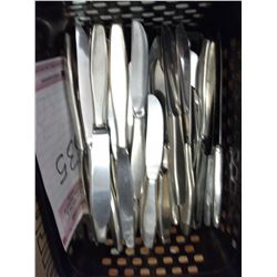 ASSORTMENT OF HEAVY FLAT PATTERN SILVERWARE - CONTENTS OF BASKET
