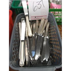 ASSORTMENT OF SWIRL PATTERN SILVERWARE - CONTENTS OF BASKET
