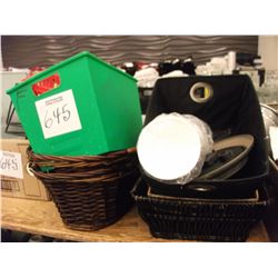 WICKER BASKETS, GLASS, MIRROR, STANDS… - CONTENTS OF BOX