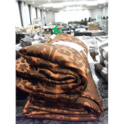 BROWN SATIN WITH PATTERN TABLE CLOTH - CHOICE (AS THEY COME)