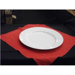 WHITE DINNER PLATES - PER PILE