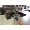 Image 2 : MAHOGANY U-SHAPE EXECUTIVE DESK LH W/ 3 DRAWER PEDESTAL