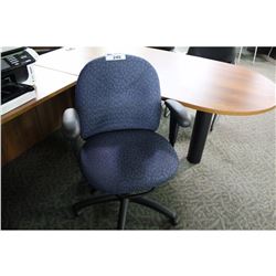 BLUE MID BACK MULTILEVER TASK CHAIR