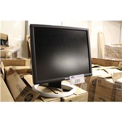 PALLET OF APPROX. 40 17  LCD COMPUTER MONITORS