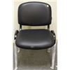 Image 1 : BOX OF 5 VISITOR CHAIRS