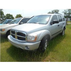 2006 DODGE DURANGO SLT AWD, S/N 1D4HB48NX6F157483, V8 GAS, A/T, ODOMETER READING 219,354 MILES