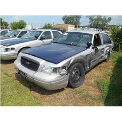 2006 FORD CROWN VICTORIA, S/N 2FAHP71WX6X147226, V8 GAS, A/T (WRECKED)