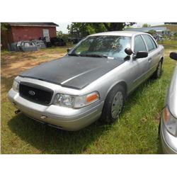 2006 FORD CROWN VICTORIA, S/N 2FAHP71W56X147246, V8 GAS, A/T, ODOMETER READING 207,950 MILES
