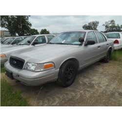 2006 FORD CROWN VICTORIA, S/N 2FAHP71W76X147233, V8 GAS, A/T, ODOMETER READING 186,607 MILES
