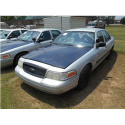2002 FORD CROWN VICTORIA, S/N 2FAFP71WX2X130475, V8 GAS, A/T, ODOMETER READING 153,453 MILES