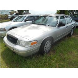 2007 FORD CROWN VICTORIA, S/N 2FAHP71W47X158854, V8 GAS, A/T, ODOMETER READING 176,163 MILES