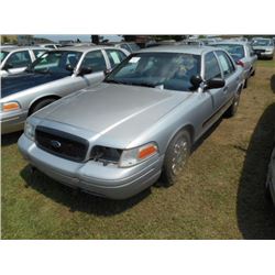 2003 FORD CROWN VICTORIA, S/N 2FAHP71W83X209282, V8 GAS, A/T, ODOMETER READING 189,243 MILES