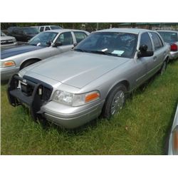 2006 FORD CROWN VICTORIA, S/N 2FAHP71W46X147271, V8 GAS, A/T