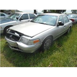 2007 FORD CROWN VICTORIA, S/N 2FAHP71W87X158873, V8 GAS, A/T, ODOMETER READING 160,057 MILES (WRECKE