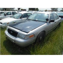 2006 FORD CROWN VICTORIA, S/N 2FAHP71W16X147292, V8 GAS, A/T