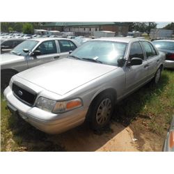 2007 FORD CROWN VICTORIA, S/N 2FAHP71W47X145019, V8 GAS, A/T, ODOMETER READING 200,925 MILES
