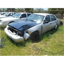 2006 FORD CROWN VICTORIA, S/N 2FAHP71W86X147287, V8 GAS, A/T, ODOMETER READING 169,682 MILES (WRECKE