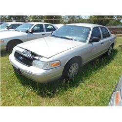 2007 FORD CROWN VICTORIA, S/N 2FAFP71W27X136486, V8 GAS, A/T, ODOMETER READING 178,984 MILES